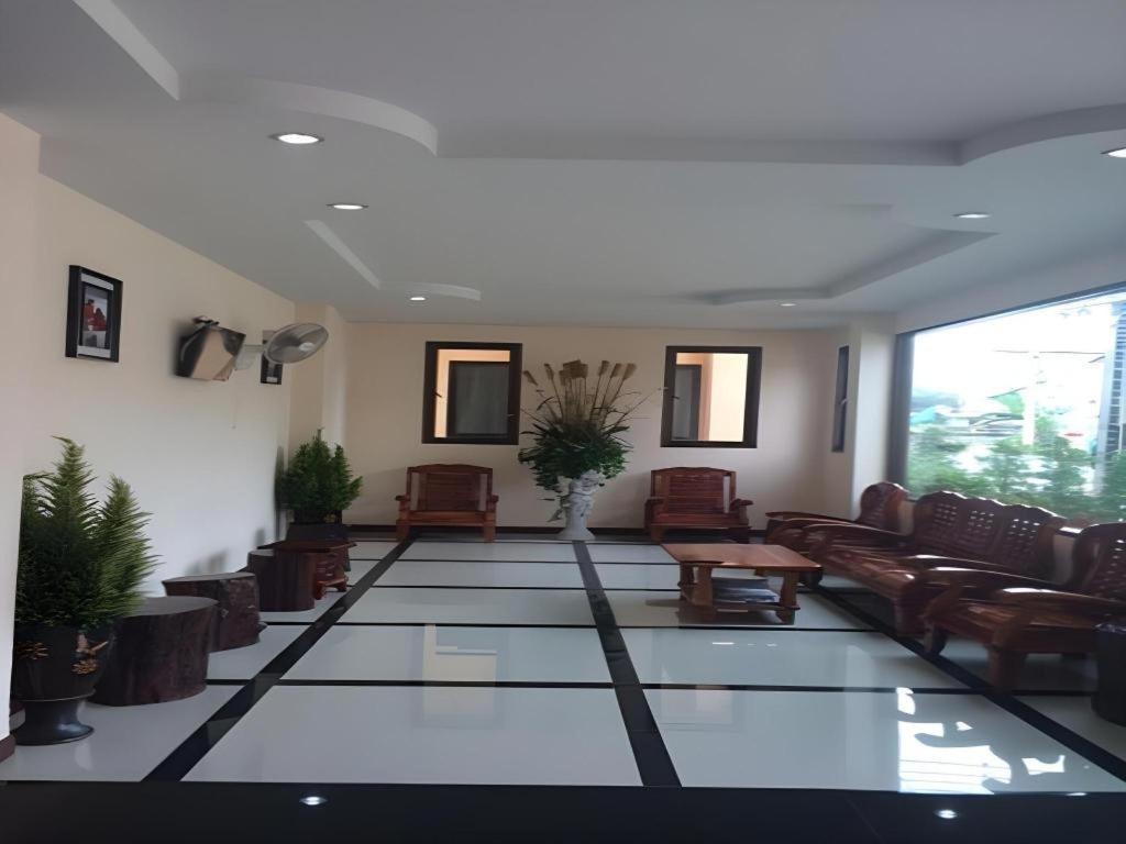 V.R.Mansion Hotel Phatthalung Dış mekan fotoğraf